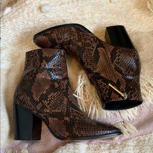 Zara brown snakeskin booties